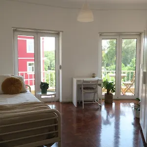 Key Hub - 6-10 , Lisboa Portugal